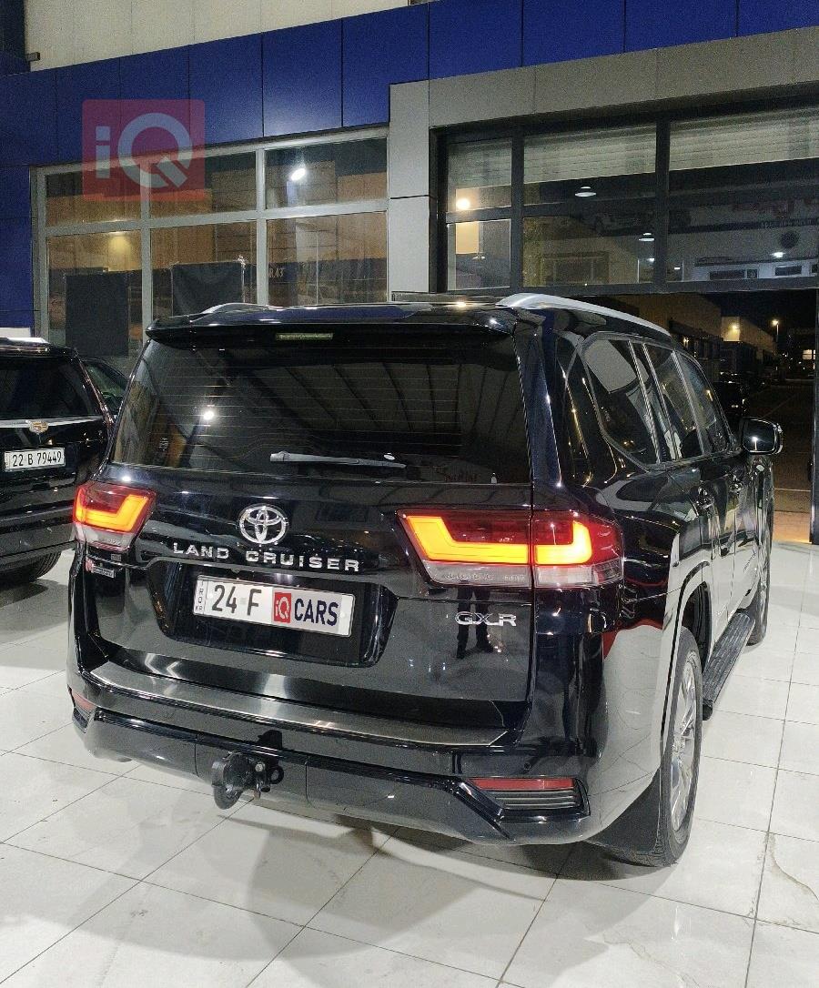 تويوتا لاندكروزر